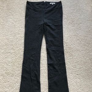 Women’s CAbi bootcut grey size 4 ponte knit pants